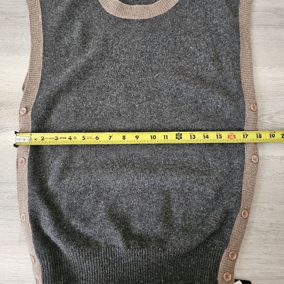 NWT Knit Wool VEST 100% Lambs Wool Vintage 80's Neutral Grandpa Grandma Academia - Picture 11 of 12